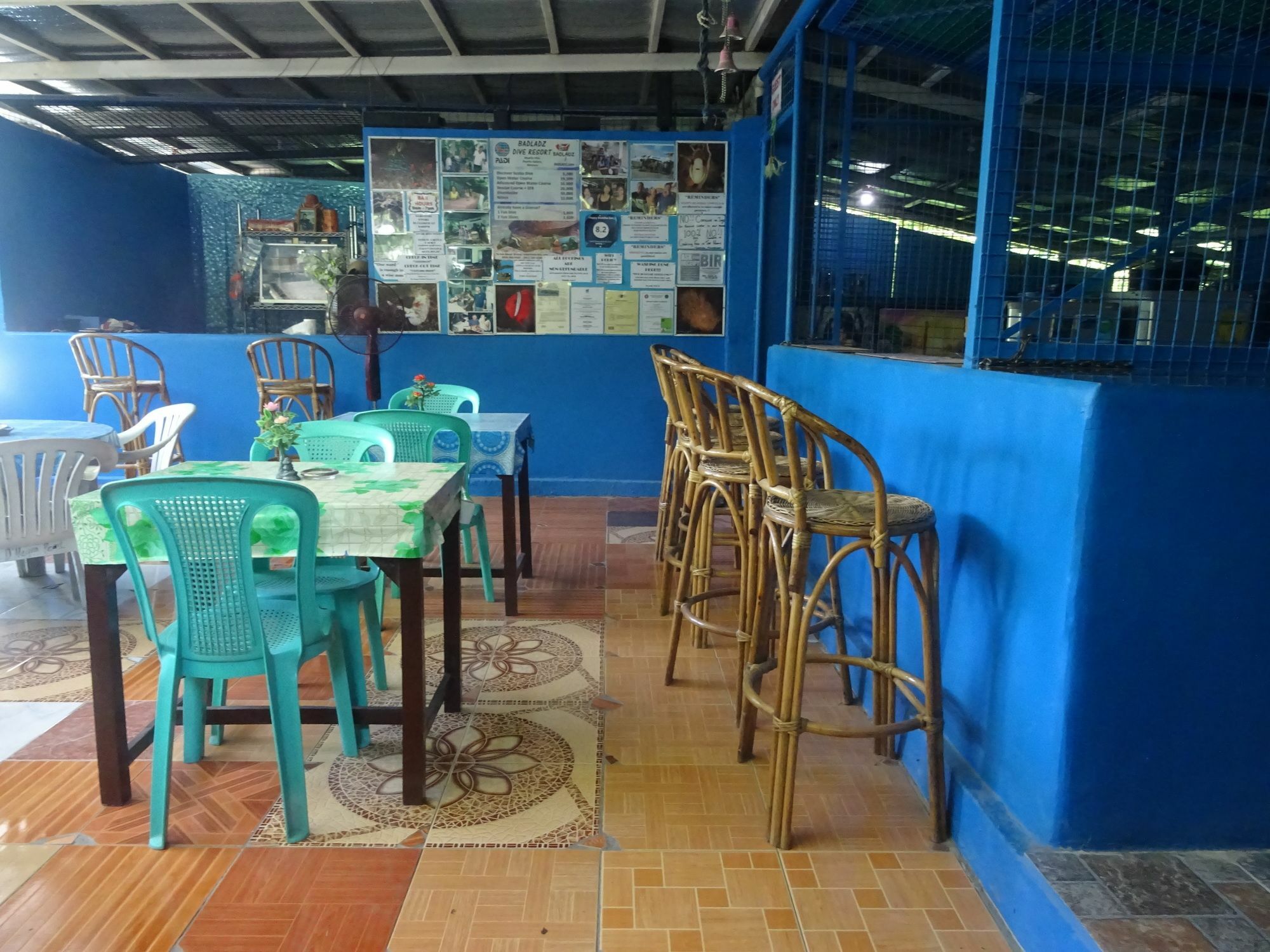 Happy Buddha Inn Puerto Galera Exterior foto